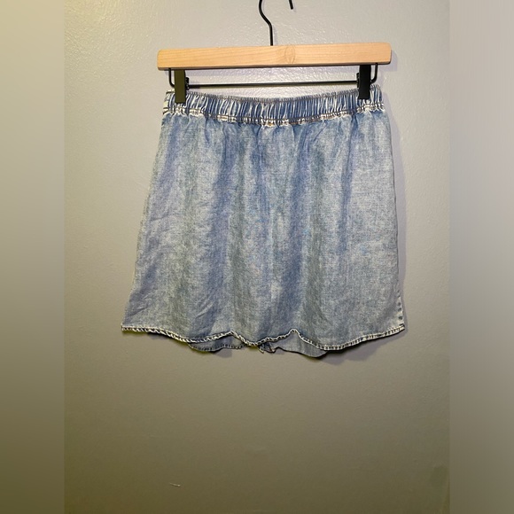 Skies Are Blue Denim Skirt- XS - Picture 3 of 3